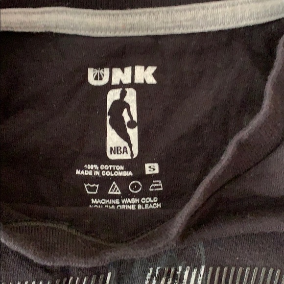 Miami Heat Shirt - Picture 2 of 2